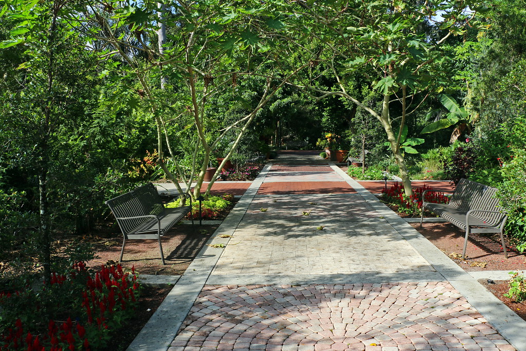 leu gardens Mother's Day Event 2025